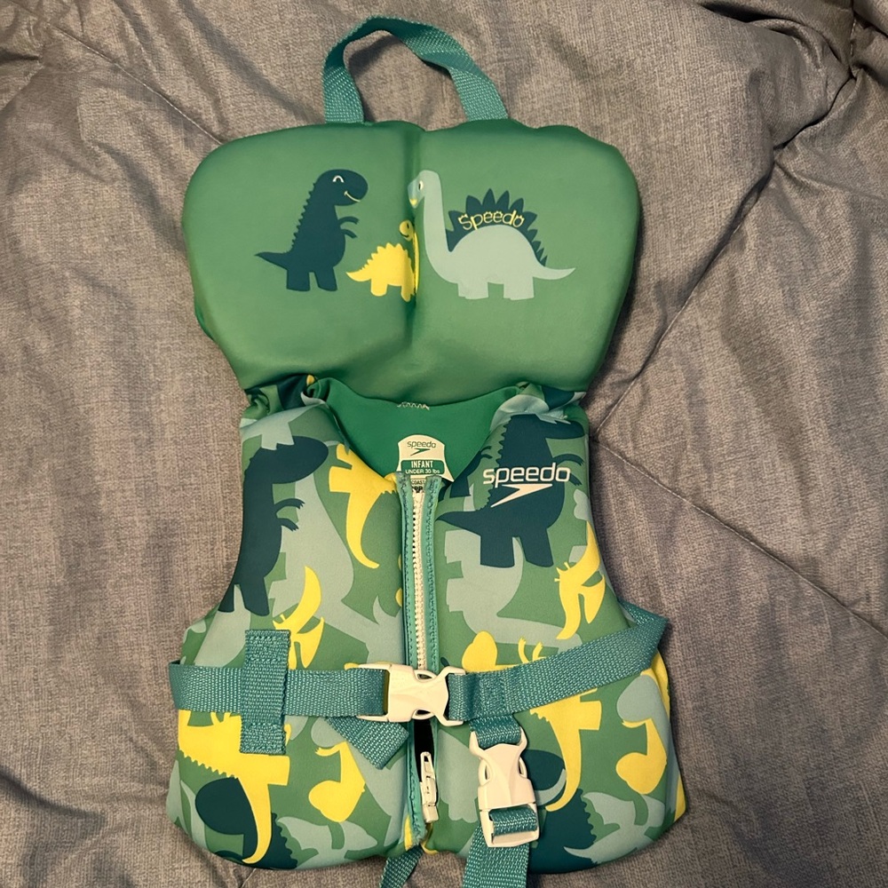 Life jacket